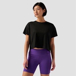 Women’s Backcountry Black Destination Lightweight Crop Tee - Size Small